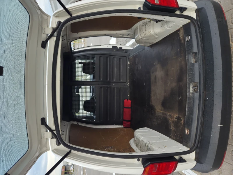 VW Caddy, снимка 4 - Автомобили и джипове - 50304618