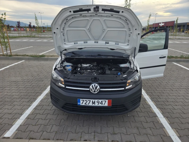 VW Caddy, снимка 5 - Автомобили и джипове - 50304618