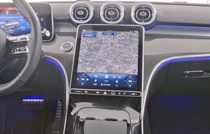 Mercedes-Benz CLE 200/ AMG/ 4-MATIC/ NIGHT/ 360 CAMERA/ LED/ PANO/, снимка 8 - Автомобили и джипове - 51659124