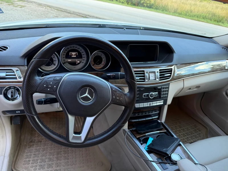 Mercedes-Benz E 350 306кс, снимка 6 - Автомобили и джипове - 52555591