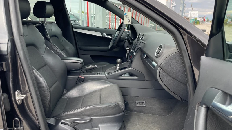 Audi A3 Sportback, S-Line 2.0TDI 140к.с., снимка 14 - Автомобили и джипове - 52026128