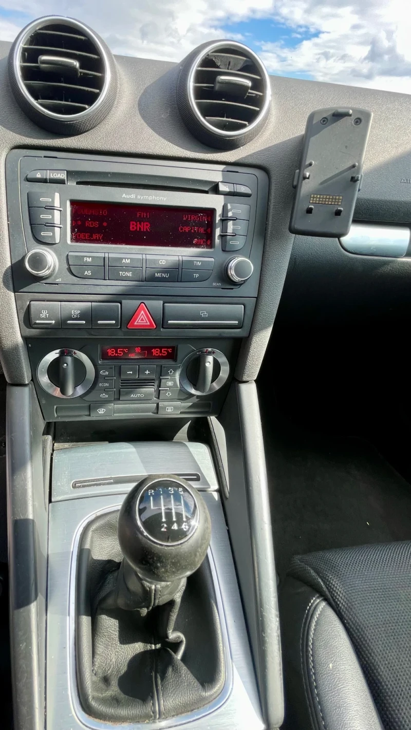 Audi A3 Sportback, S-Line 2.0TDI 140к.с., снимка 10 - Автомобили и джипове - 52026128