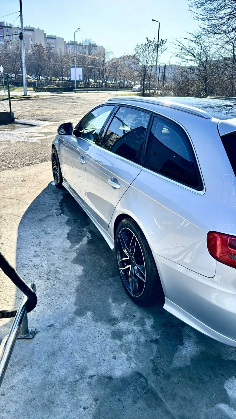 Audi A4 3.2 фси, снимка 2 - Автомобили и джипове - 52369460