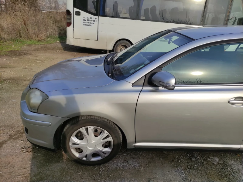 Toyota Avensis, снимка 6 - Автомобили и джипове - 52873195