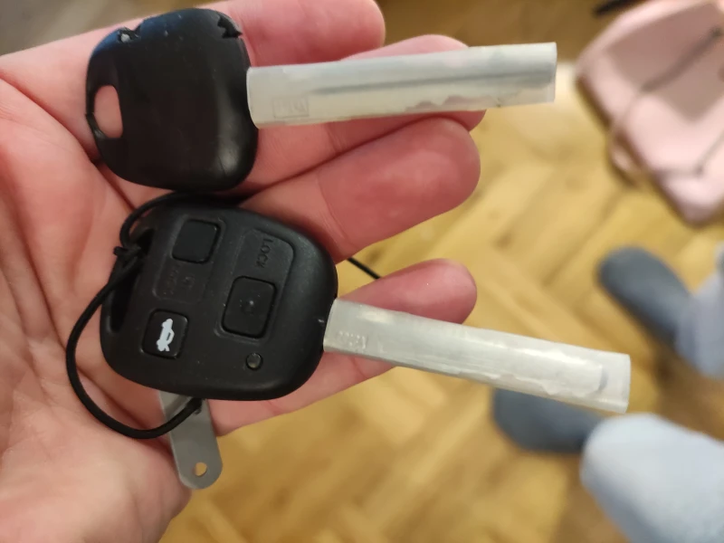 Toyota Avensis, снимка 7 - Автомобили и джипове - 52873195