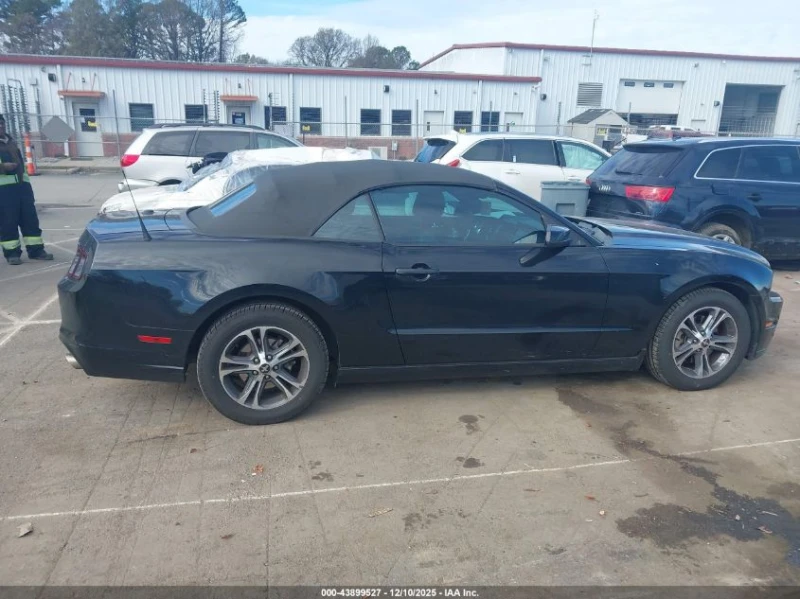 Ford Mustang 3.7L V-6 DOHC, VVT, 305HP Rear Wheel Drive, снимка 5 - Автомобили и джипове - 53213447