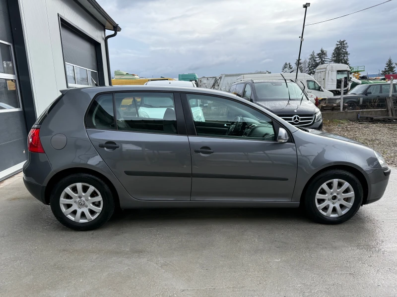 VW Golf 1.6i -102hp, снимка 8 - Автомобили и джипове - 53283269