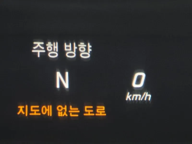 Mercedes-Benz C 220 4MATIC, снимка 17 - Автомобили и джипове - 54282237