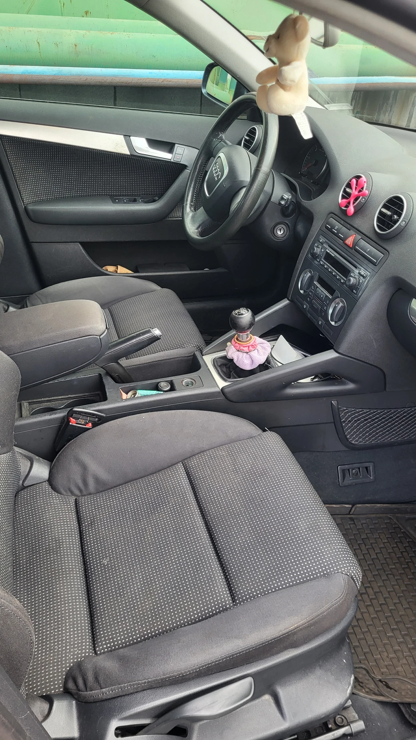 Audi A3 Sportback - изображение 8