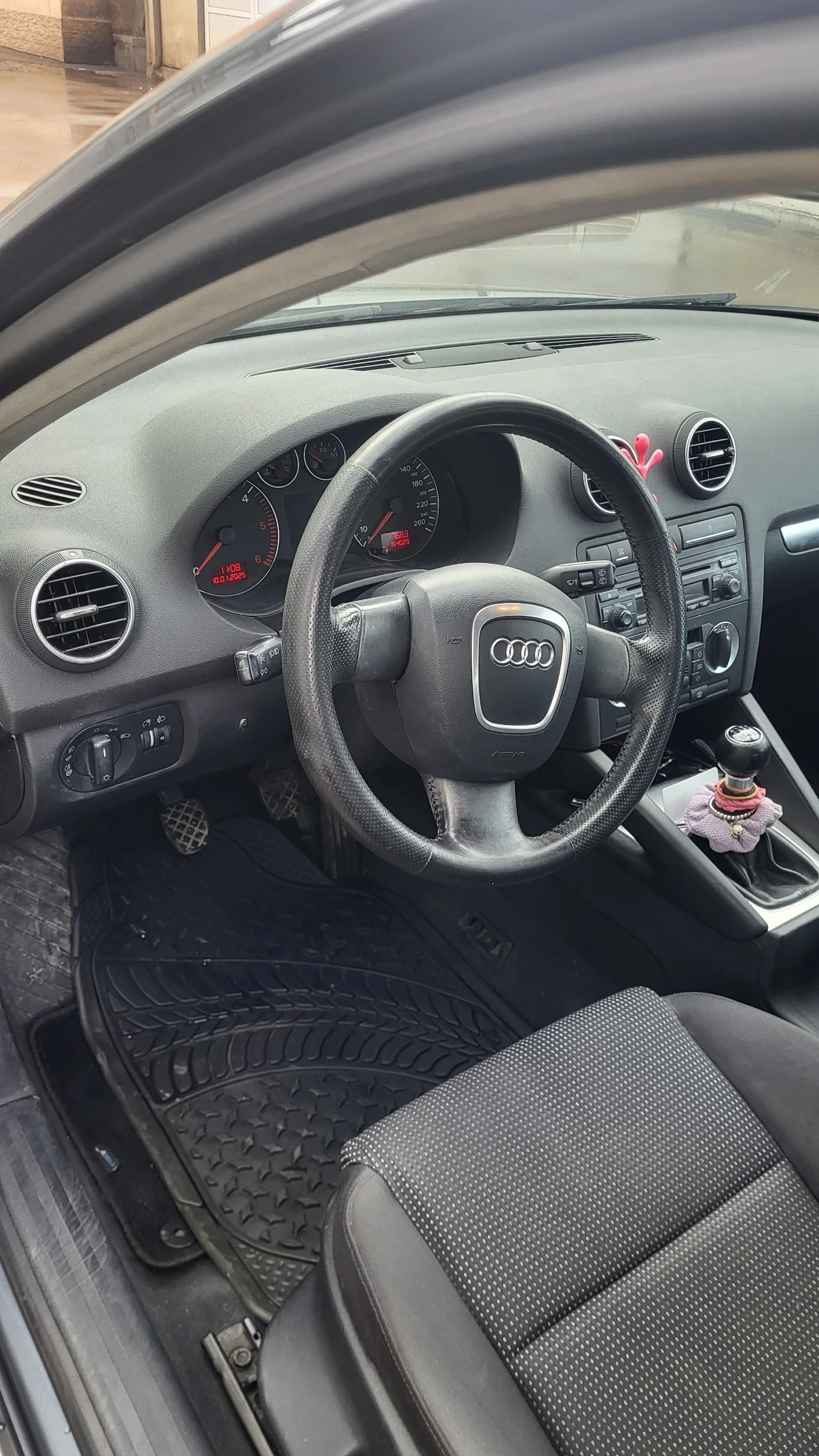 Audi A3 Sportback - изображение 3