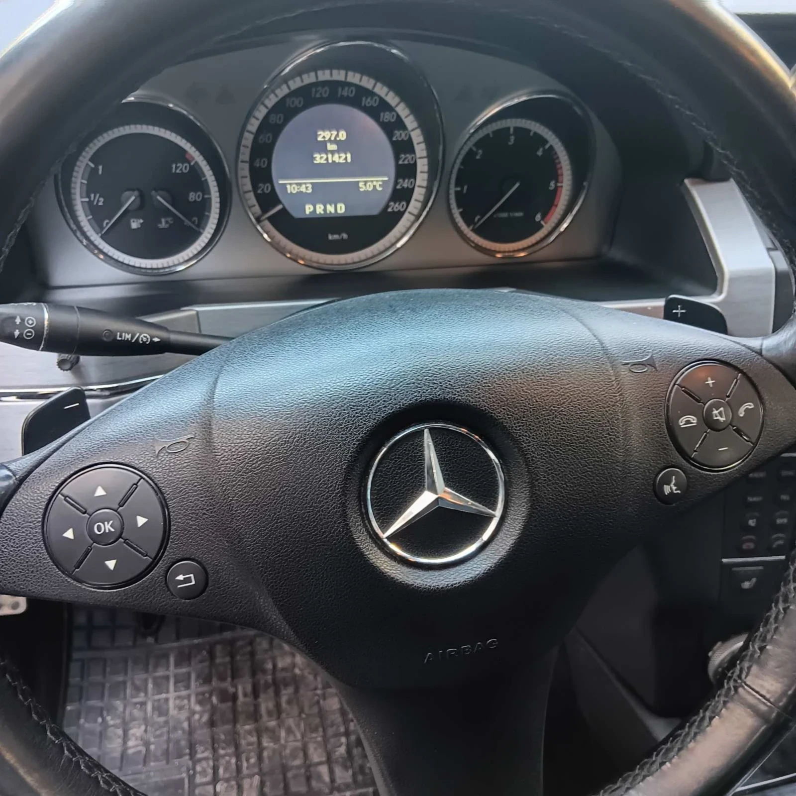 Mercedes-Benz GLK 350 - изображение 9
