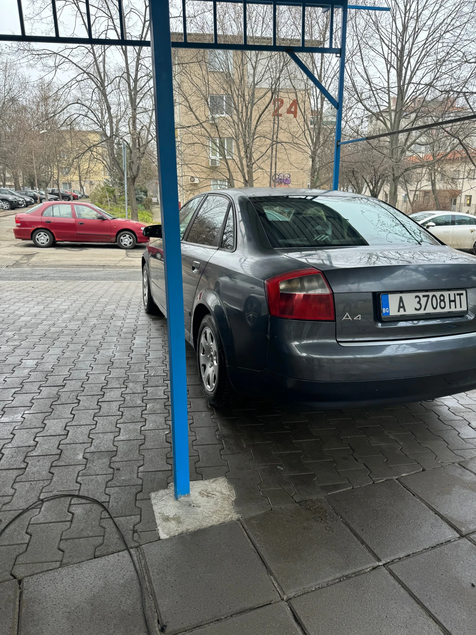 Audi A4 1.9 131 k - изображение 4
