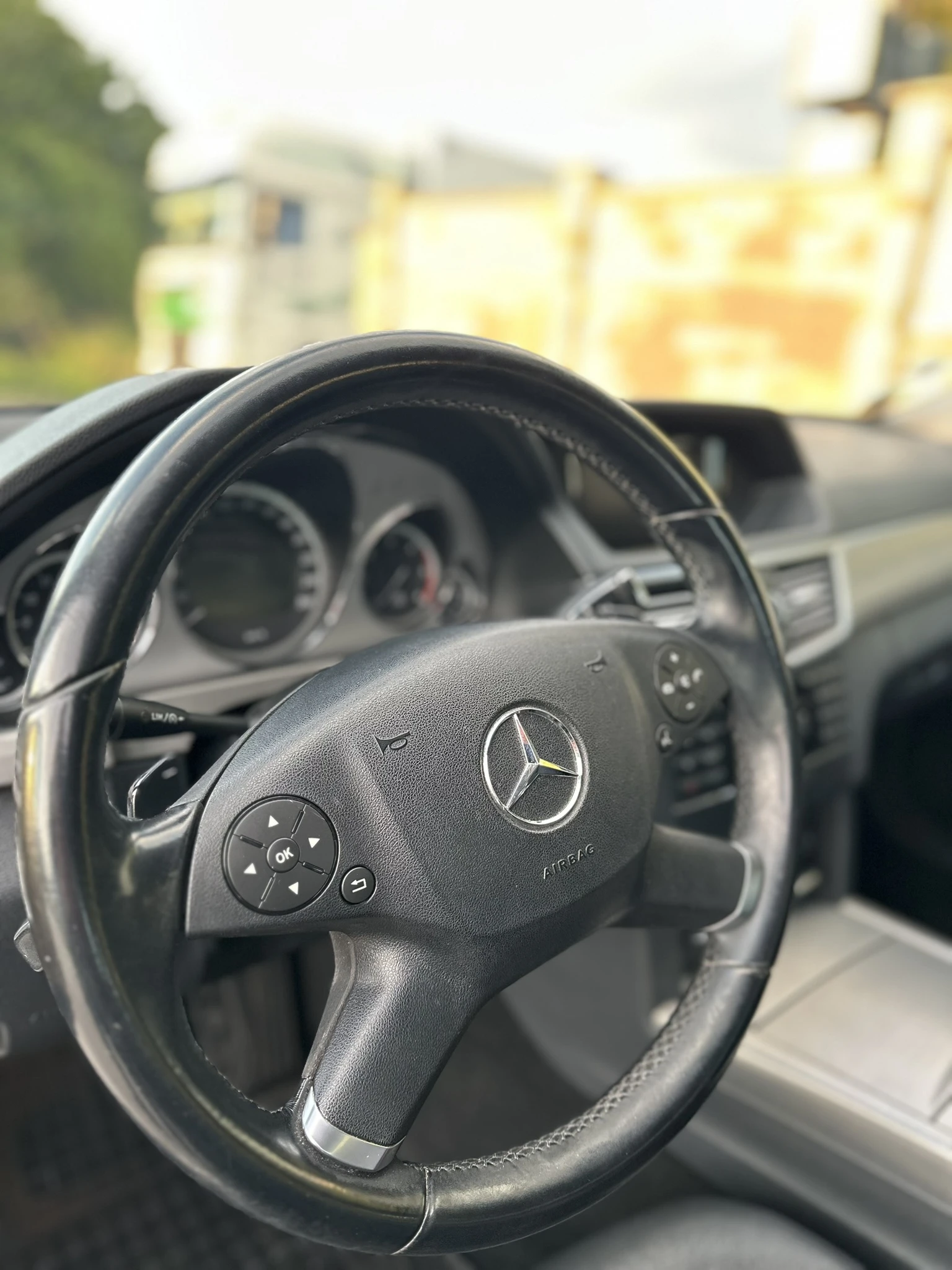 Mercedes-Benz E 350 CDI Avantgarde - изображение 9