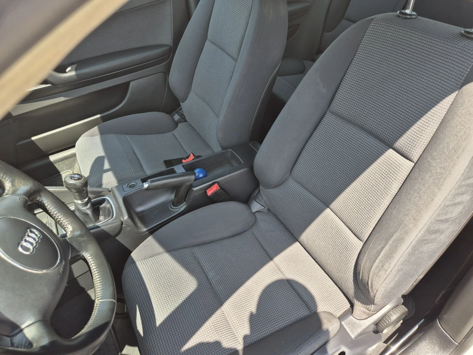 Audi A3 1.6 газ/бензин - изображение 7