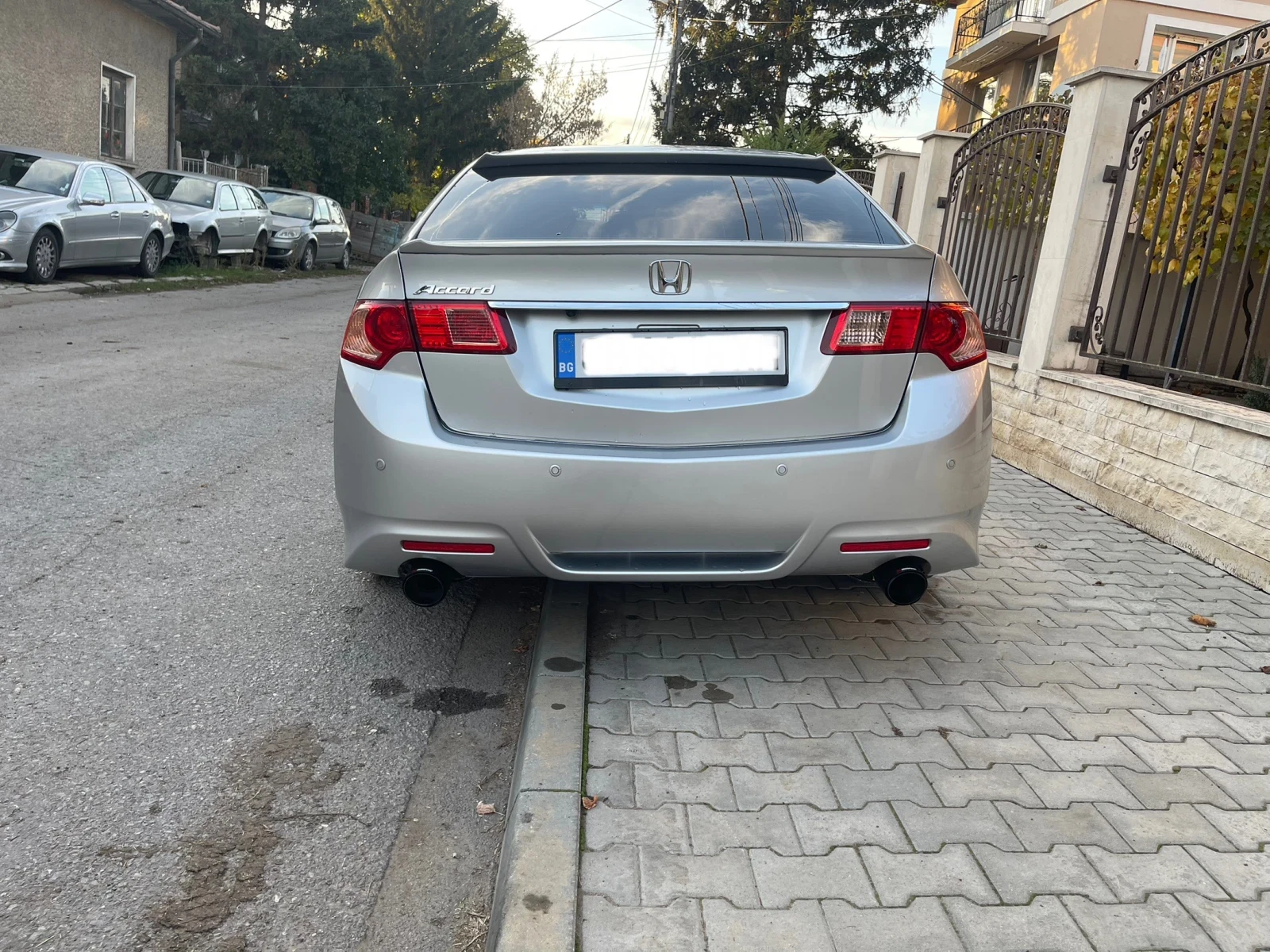 Honda Accord Executive Plus+ Advanced Safe - изображение 8