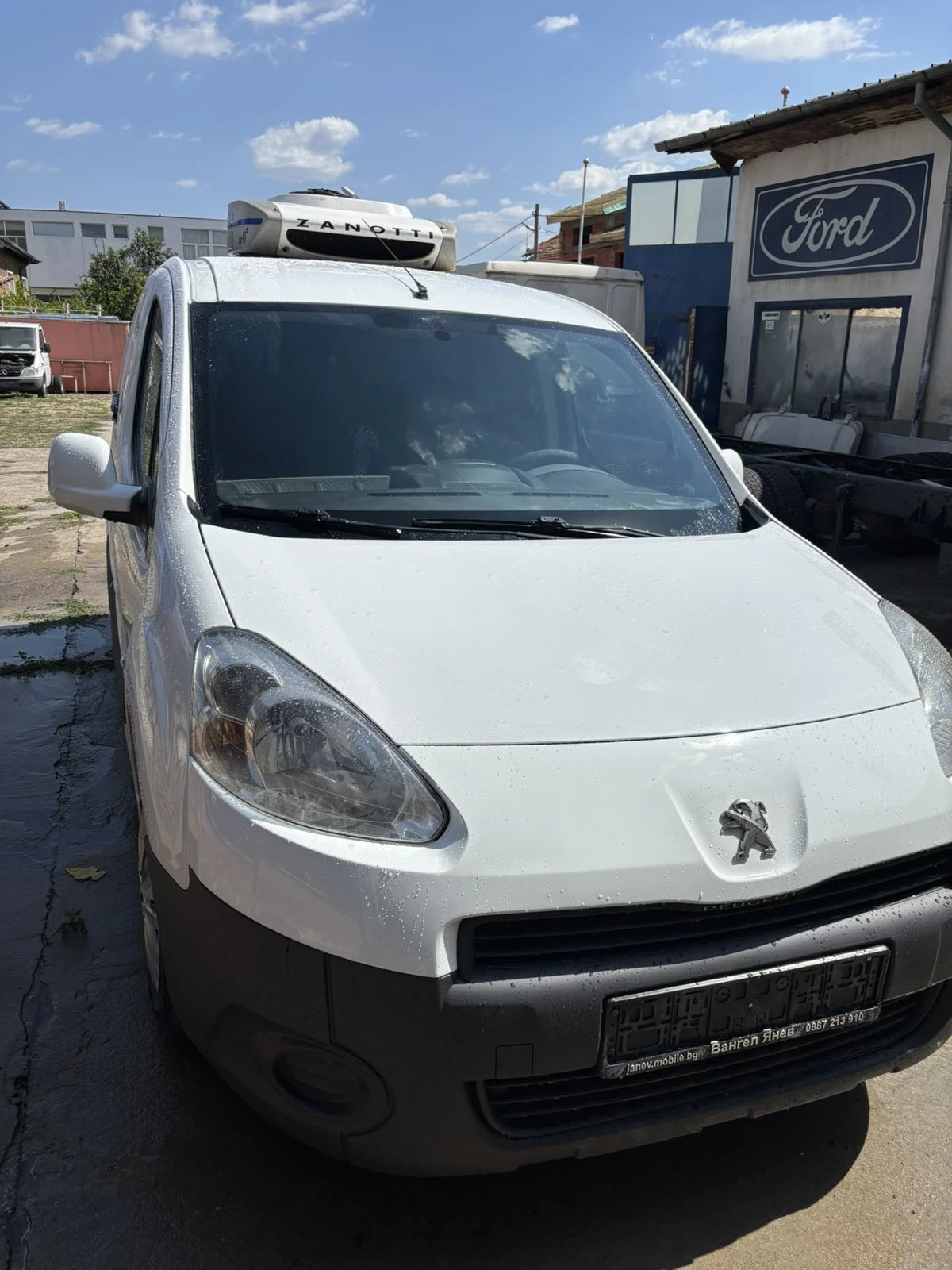 Peugeot Partner 1.6hdi 92k.s.evro5B -5 ГРАДУСА внос до 10 дена  - изображение 3
