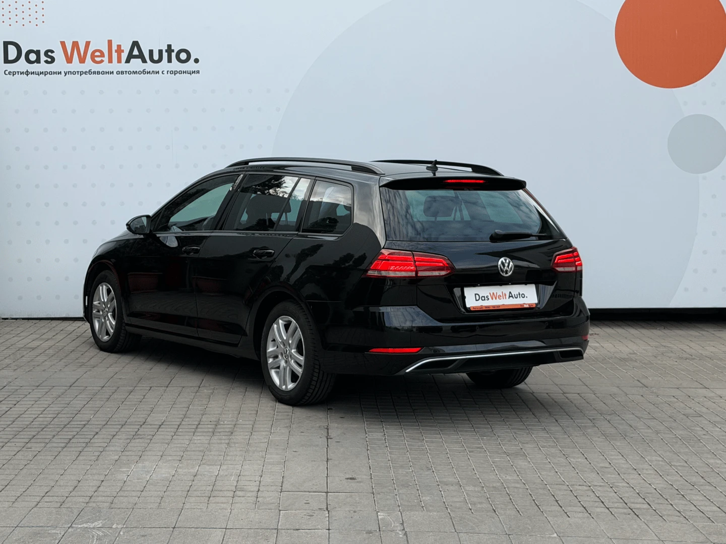 VW Golf Variant Comfortline 1.6TDI BMT - изображение 4