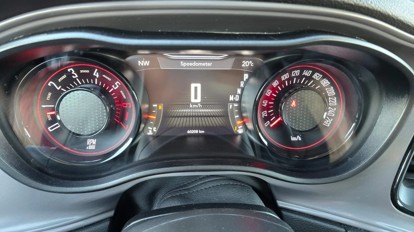 Dodge Challenger * R/T RWD * CARFAX *    | Mobile.bg   8