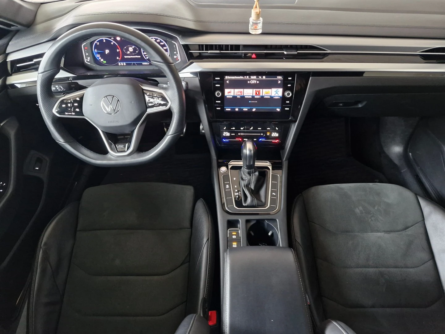 VW Arteon R-Line 2.0 TDI SCR DSG | Mobile.bg   4