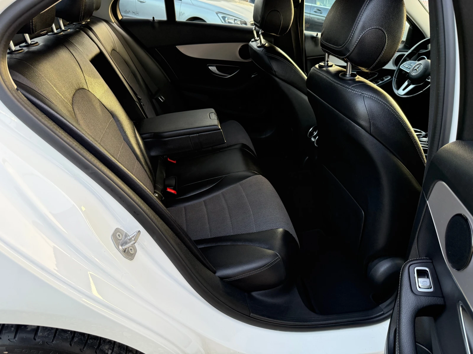 Mercedes-Benz C 200  Hybrid | Mobile.bg   13