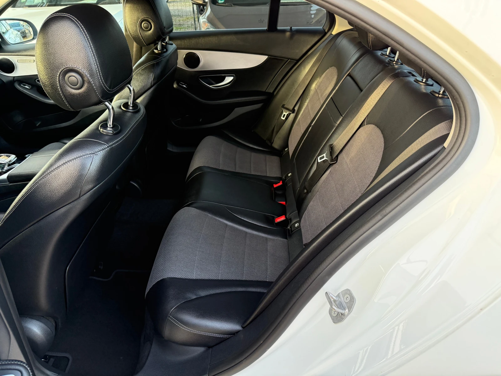 Mercedes-Benz C 200  Hybrid | Mobile.bg   10