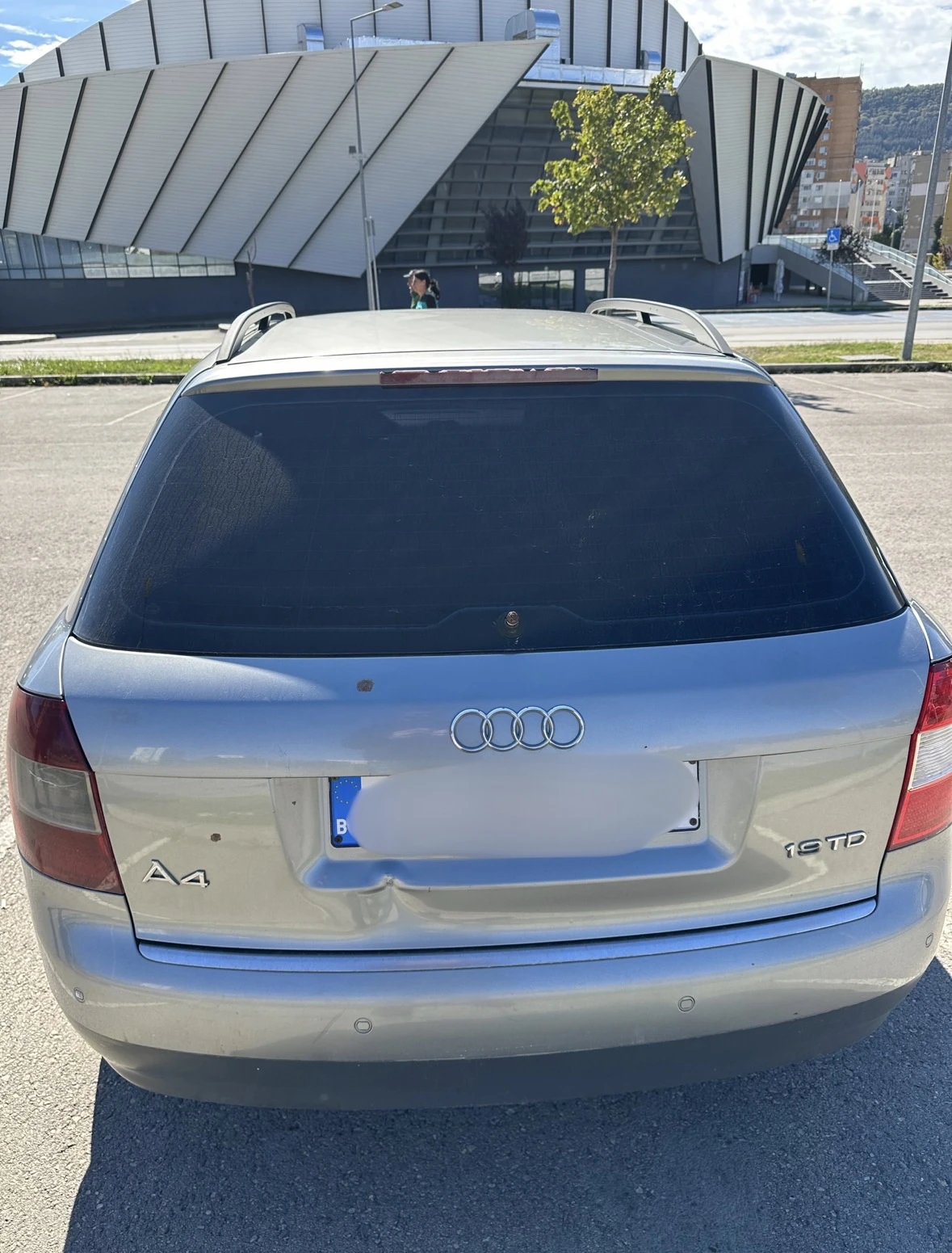 Audi A4 B6 - изображение 2