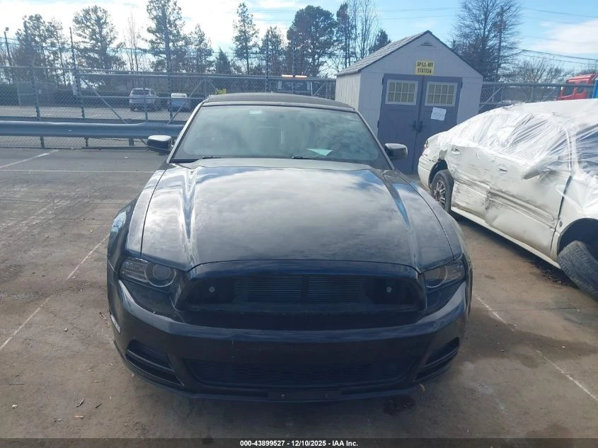 Ford Mustang 3.7L V-6 DOHC, VVT, 305HP Rear Wheel Drive | Mobile.bg � ����������� 4