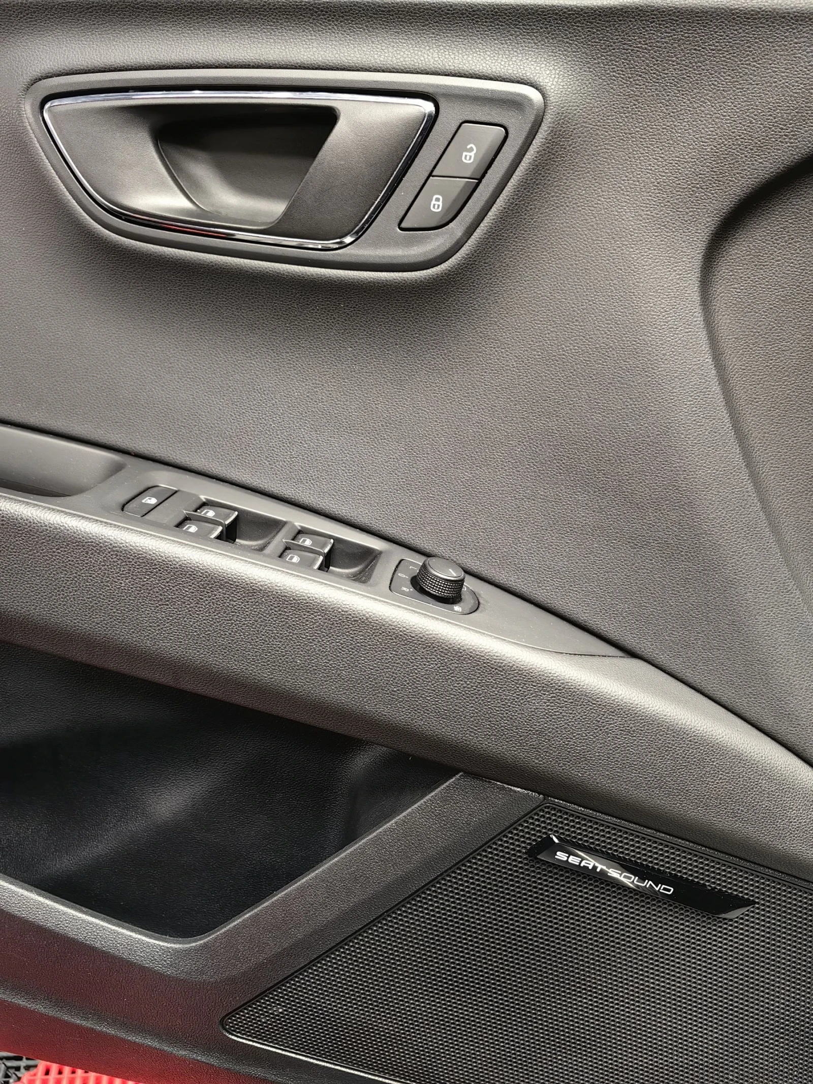 Seat Leon 2.0TDI* FR* 184�.�* GERMANY* DRIVE SELECT* LINE AS | Mobile.bg � ����������� 12