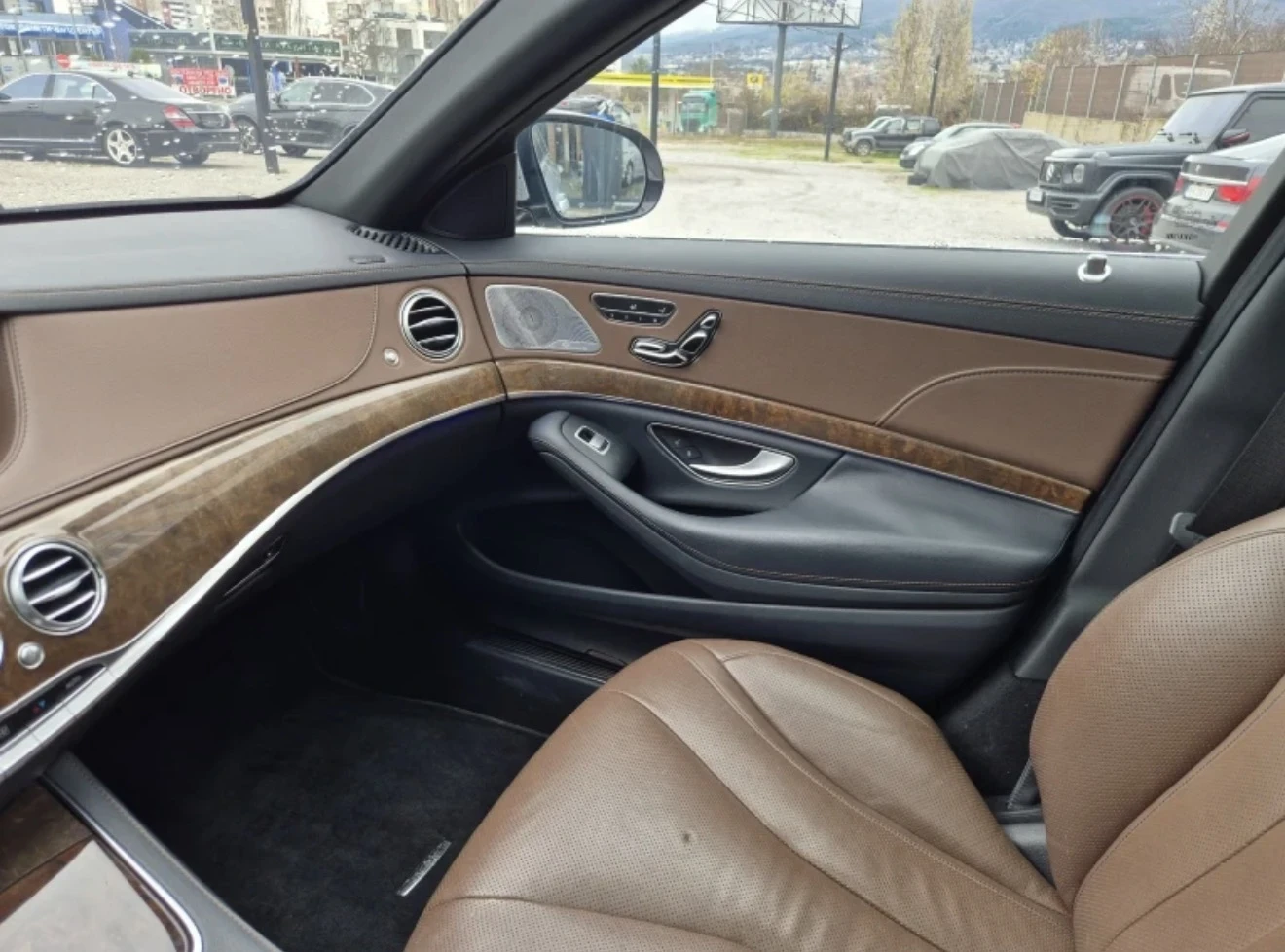 Mercedes-Benz S 500 6.3 AMG  * BURMESTER * 360 , снимка 8 - Автомобили и джипове - 54279549