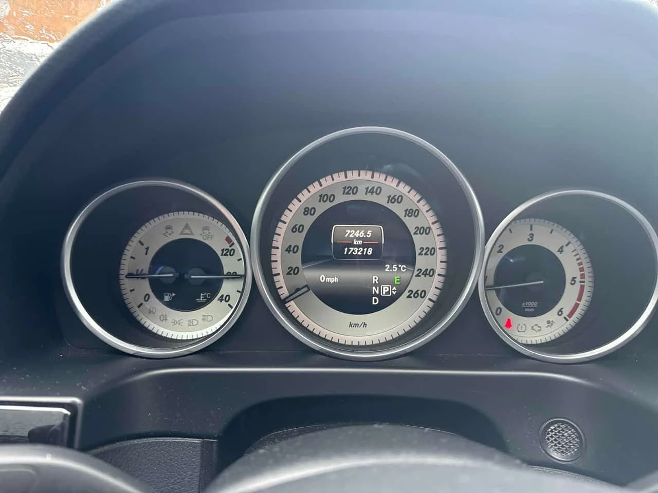 Mercedes-Benz E 250 * BlueTEC * 360 * ПОДГРЕВ * PANO* NAVI, снимка 8 - Автомобили и джипове - 54647735