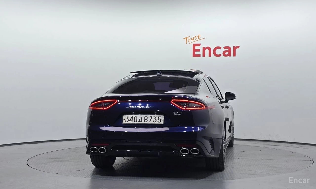 Kia Stinger 3.3* TURBO* AWD* ПОДГРЕВ* ОБДУХВАНЕ GT* , снимка 2 - Автомобили и джипове - 54762825