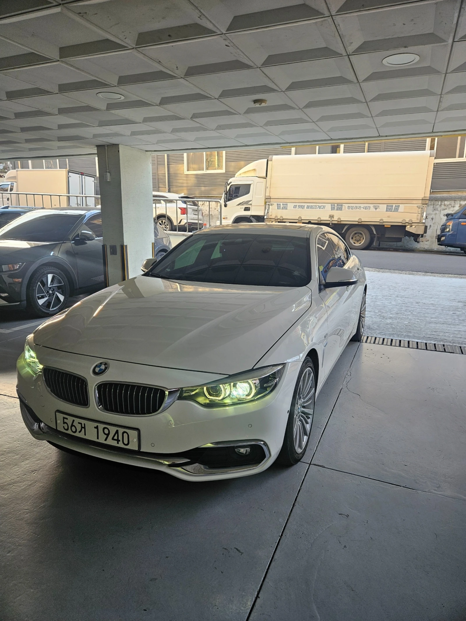 BMW 420 ЕЛ. БАГАЖНИК* HUD* ПОДГРЕВ ВОЛАН* ЛЮК* КРАЙНА ЦЕНА