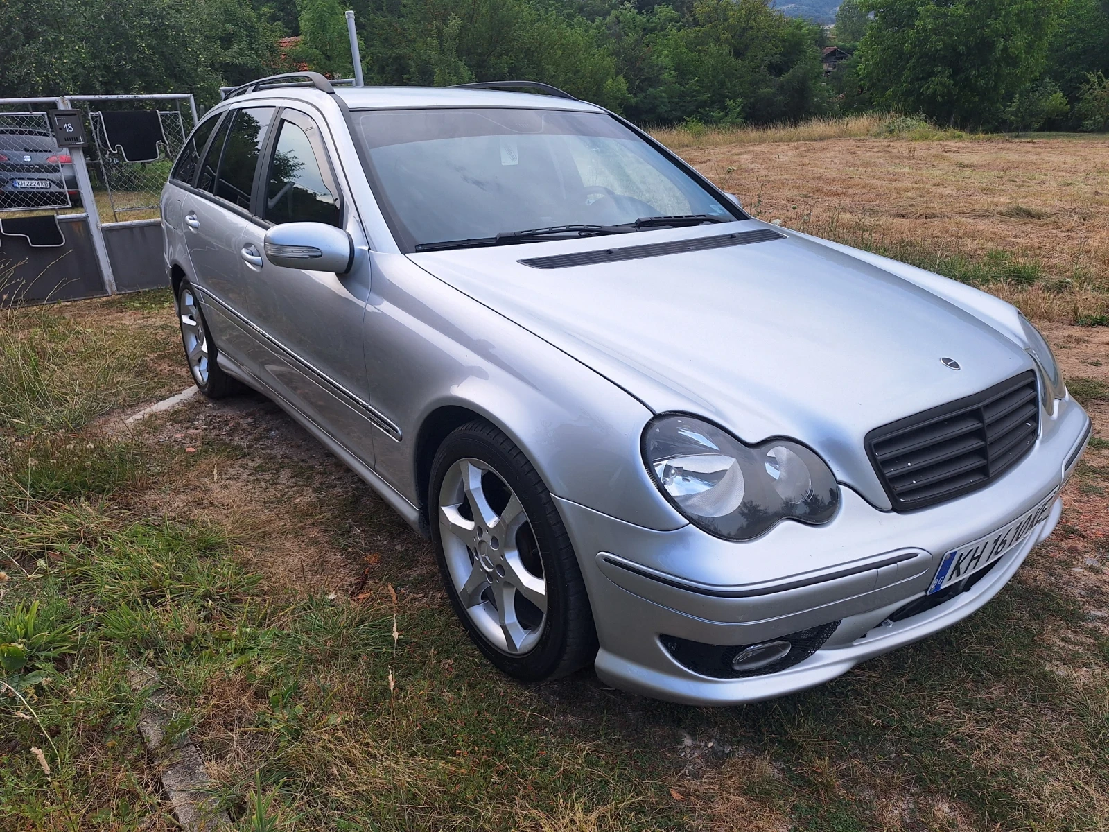 Mercedes-Benz C 220 Автомат, фейс, кожа, снимка 5 - Автомобили и джипове - 55354193
