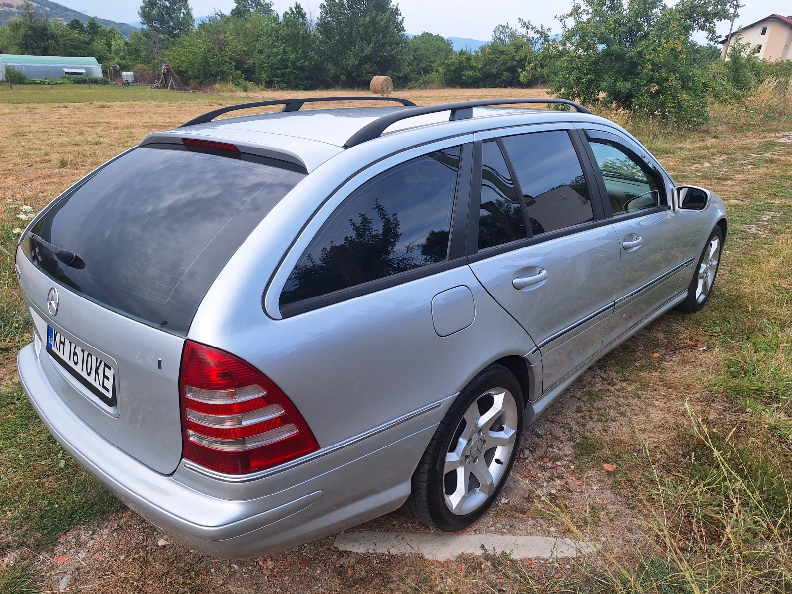 Mercedes-Benz C 220 Автомат, фейс, кожа, снимка 6 - Автомобили и джипове - 55354193