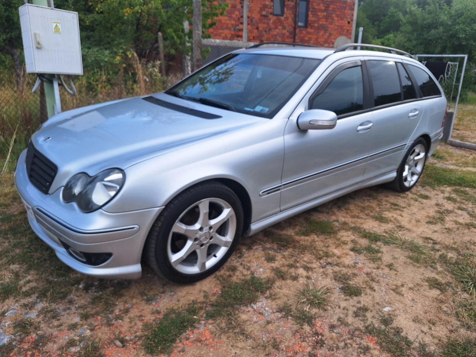 Mercedes-Benz C 220 Автомат, фейс, кожа, снимка 2 - Автомобили и джипове - 55354193