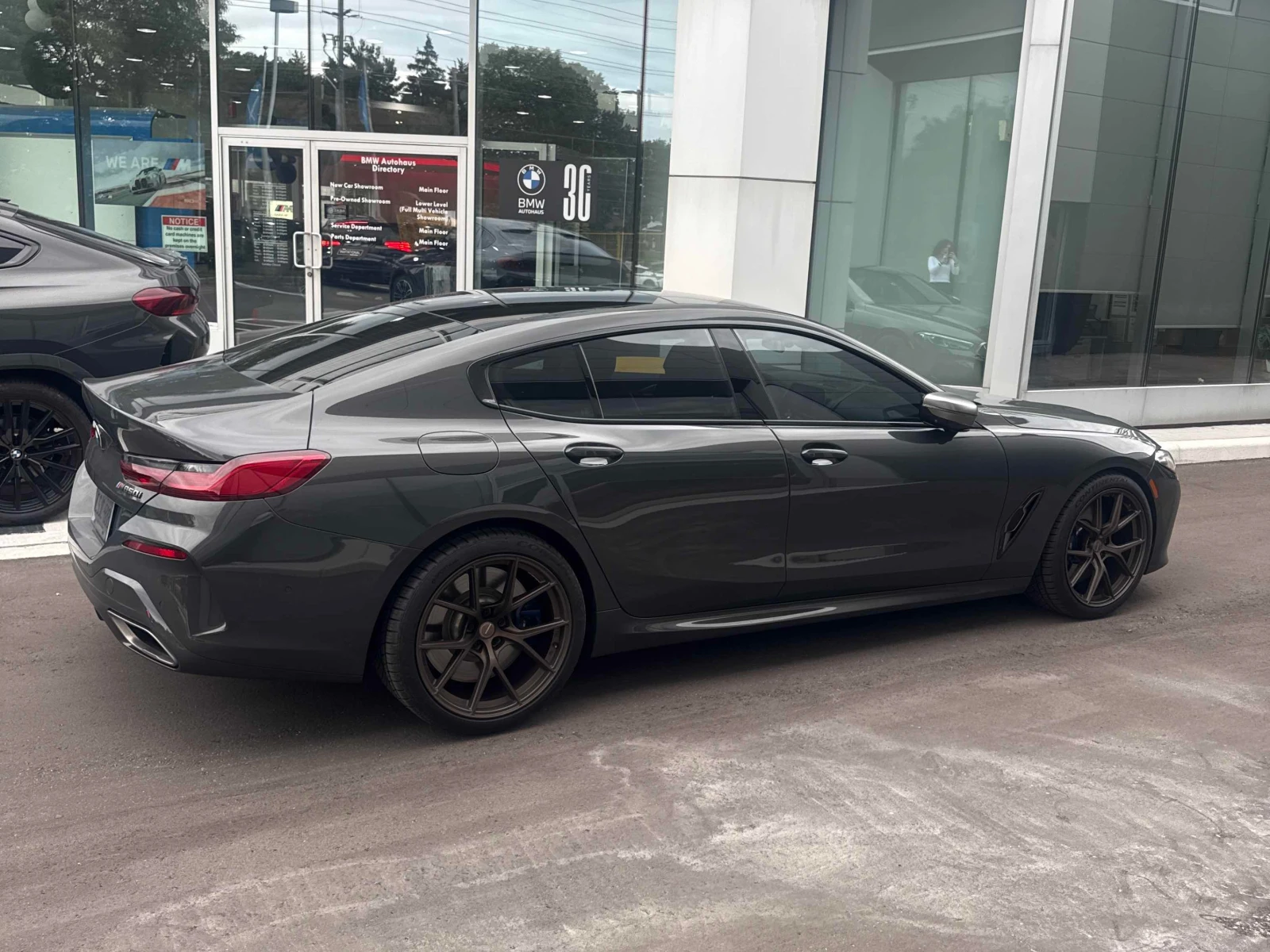 BMW 850 * M850i xDrive* АВТОКРЕДИТ БЕЗ ПЪРВОНАЧАЛНА ВНОСКА, снимка 3 - Автомобили и джипове - 56139628