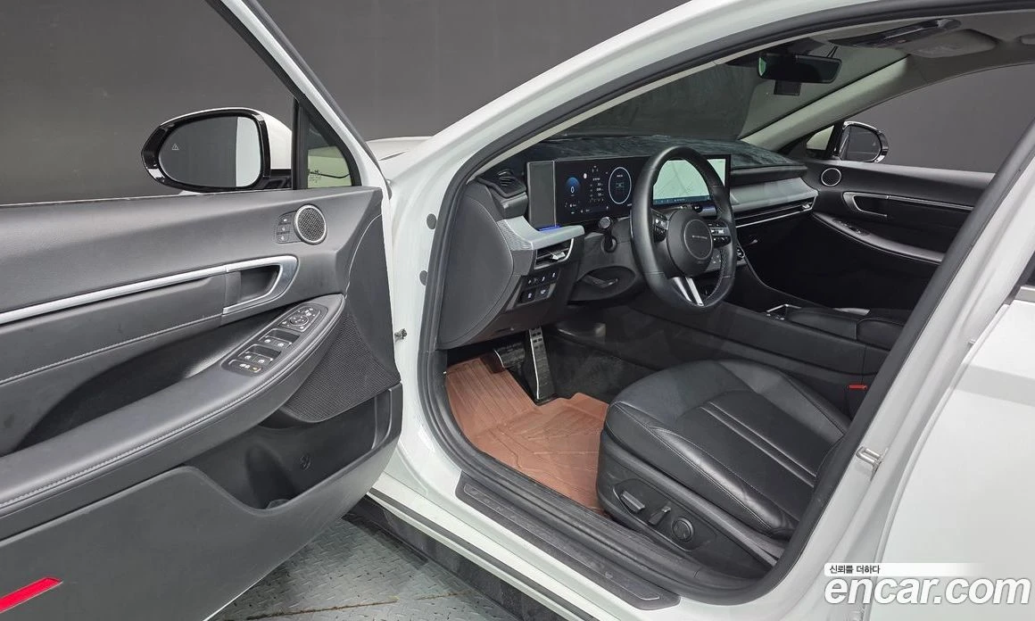 Hyundai Sonata 1.6 Turbo Exclusive, снимка 10 - Автомобили и джипове - 56155465