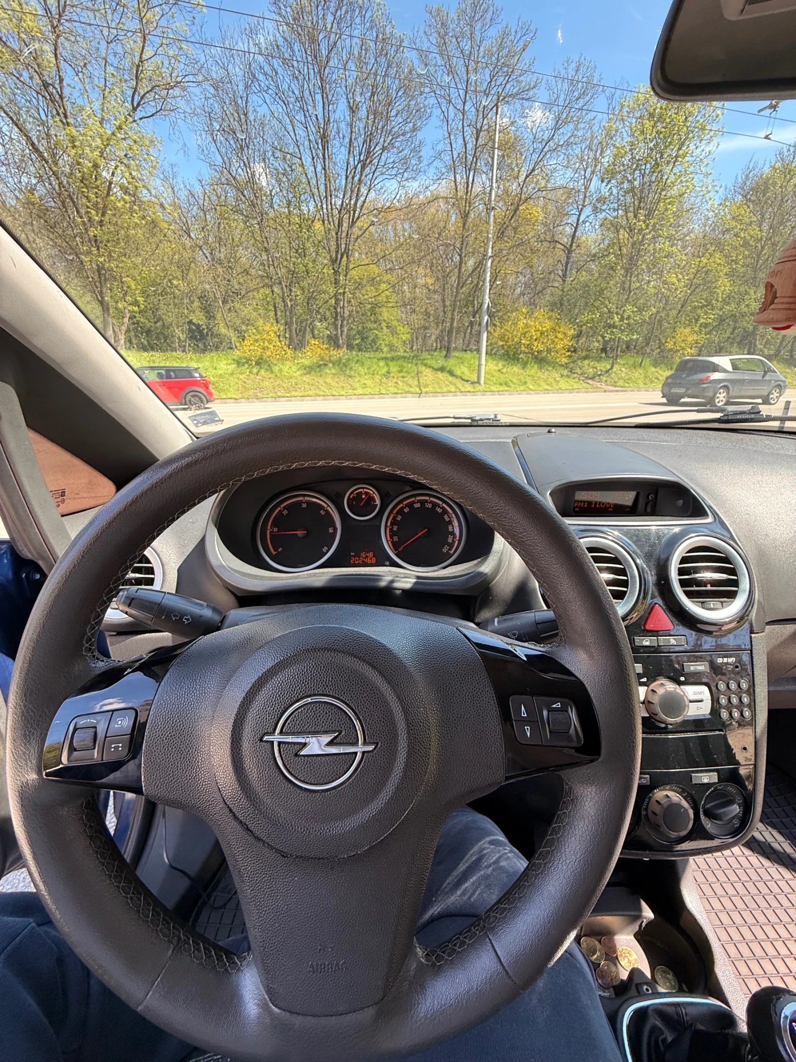 Opel Corsa, снимка 8 - Автомобили и джипове - 56218365