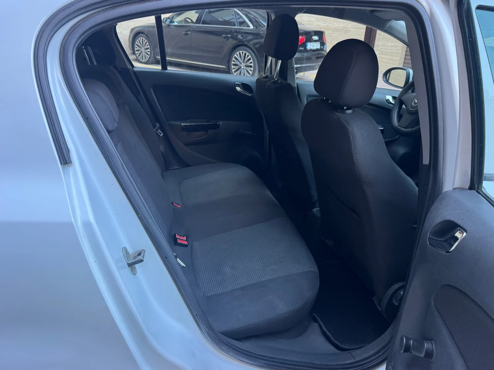 Opel Corsa, снимка 11 - Автомобили и джипове - 56349981