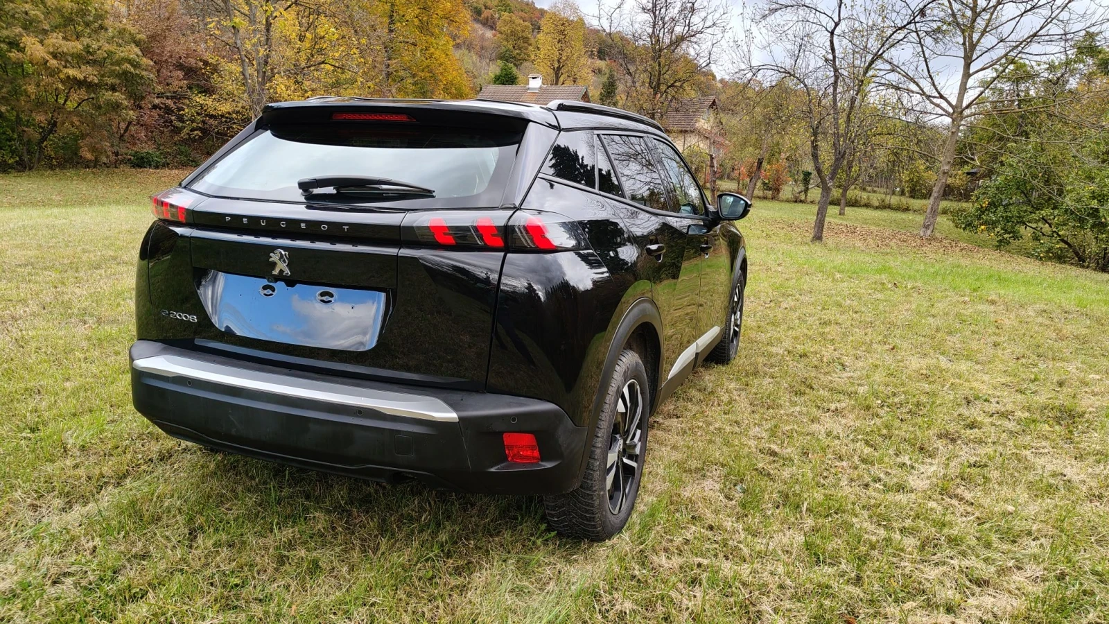 Peugeot 2008, снимка 3 - Автомобили и джипове - 56680659