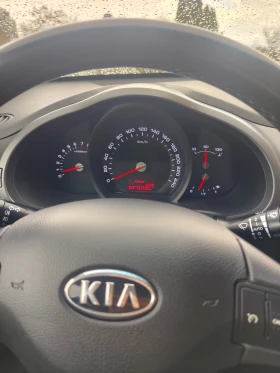 Kia Sportage LPG Lovato, KeylessGo, ксенон, кожа, Топ състояние, снимка 13