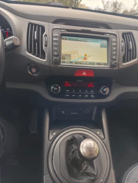 Kia Sportage LPG Lovato, KeylessGo, ксенон, кожа, Топ състояние - 8700 € / 17015.72 лв. - 23462760 13