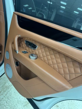 Bentley Bentayga First Edition 6.0 W12  салон с диамантен шев | Auto.bg — изображение 13