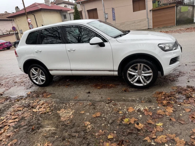 VW Touareg 7p, снимка 3 - Автомобили и джипове - 47939754