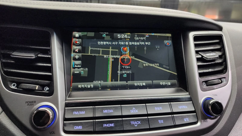 Hyundai Tucson 2.0 4WD MODERN autogeorge.com, снимка 13 - Автомобили и джипове - 51903379