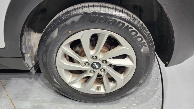 Hyundai Tucson 2.0 4WD MODERN autogeorge.com, снимка 5 - Автомобили и джипове - 51903379