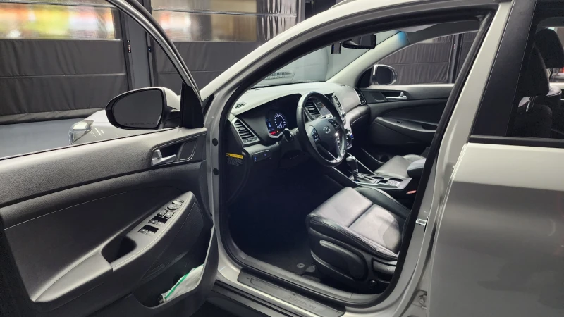 Hyundai Tucson 2.0 4WD MODERN autogeorge.com, снимка 9 - Автомобили и джипове - 51903379