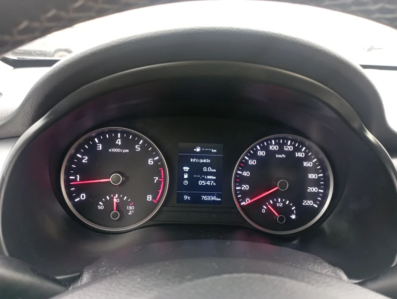Kia Stonic 1.4 ГАЗ, ИТАЛИЯ , ГАРАНЦИЯ , снимка 17 - Автомобили и джипове - 52615273