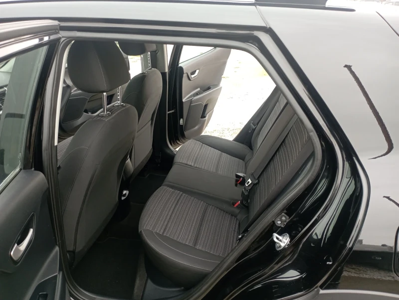 Kia Stonic 1.4 ГАЗ, ИТАЛИЯ , ГАРАНЦИЯ , снимка 8 - Автомобили и джипове - 52615273