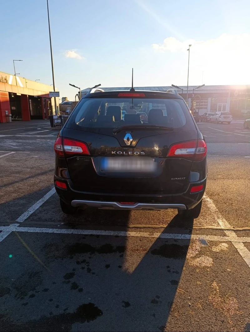 Renault Koleos 2.0, снимка 5 - Автомобили и джипове - 53140355